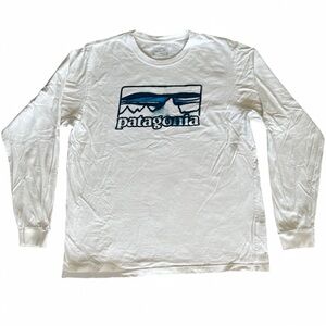 🌟SOLD🌟Patagonia White Long Sleeve Shirt
